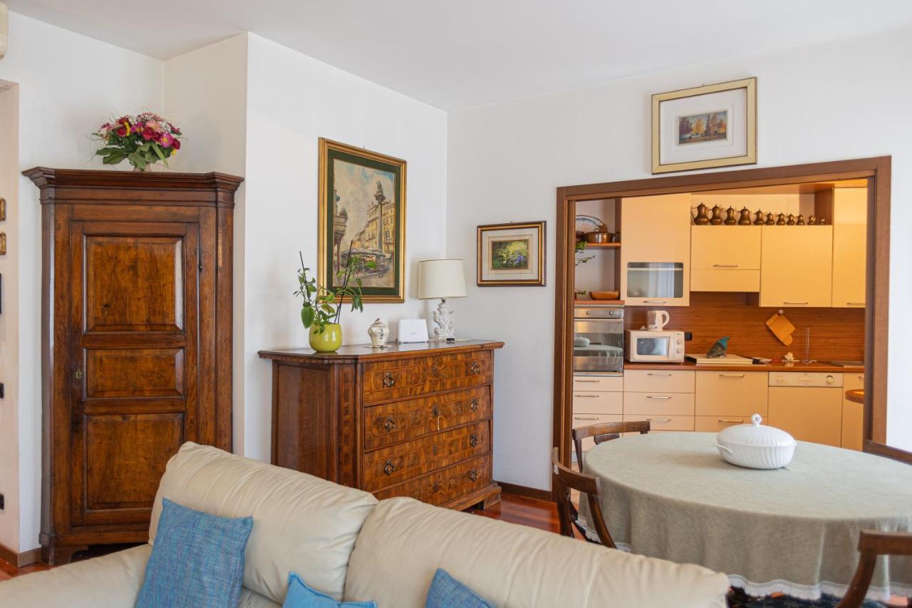 Flower Apartment - Royal Welcome Verona Buitenkant foto